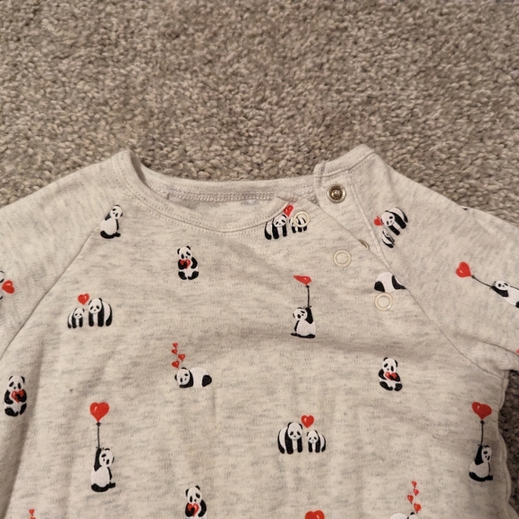 3 For $18 Janie and Jack Panda Heart PJs - Picture 4 of 7